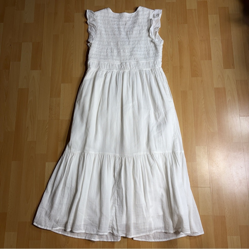 Quince Organic Textured Cotton Smocked V-Neck Midi Dress White Large - Picture 10 of 14